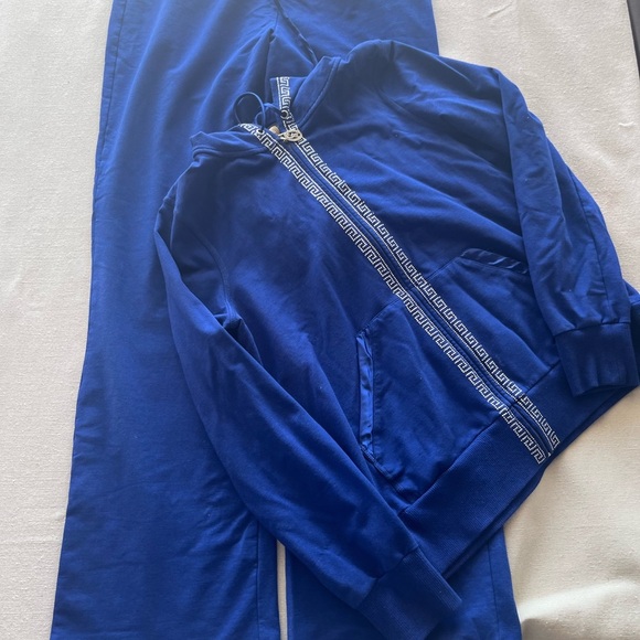 Christine Alexander Blue Hoodie with Silver Accents Sweat Set - Picture 3 of 11